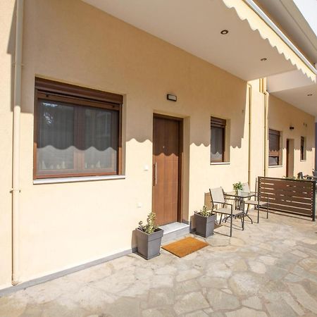 Modern Lake View Apartment Ioánina Exterior foto